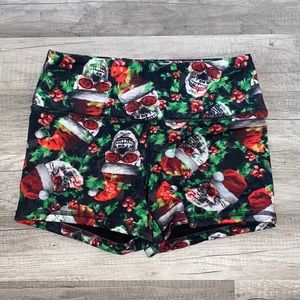 Fleo Skull Christmas shorts